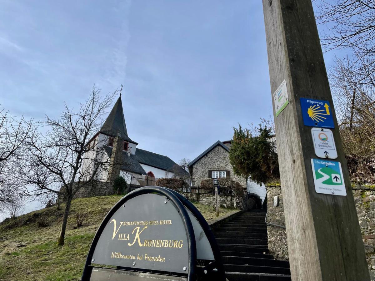 Burghaus & Villa Kronenburg Dahlem  Eksteriør bilde